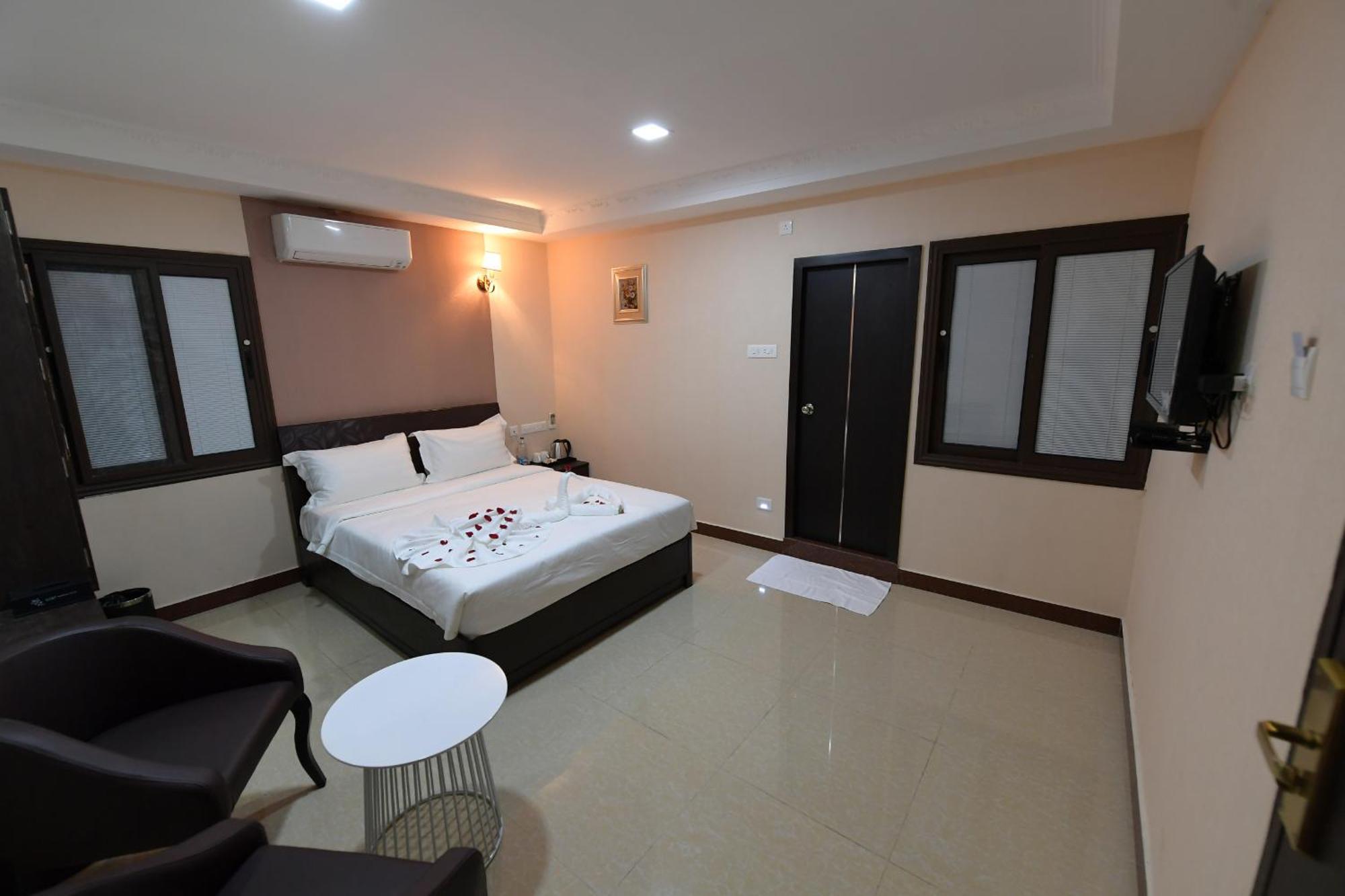 Coastal Grand Hotel Sampath Tiruchirappalli Zewnętrze zdjęcie